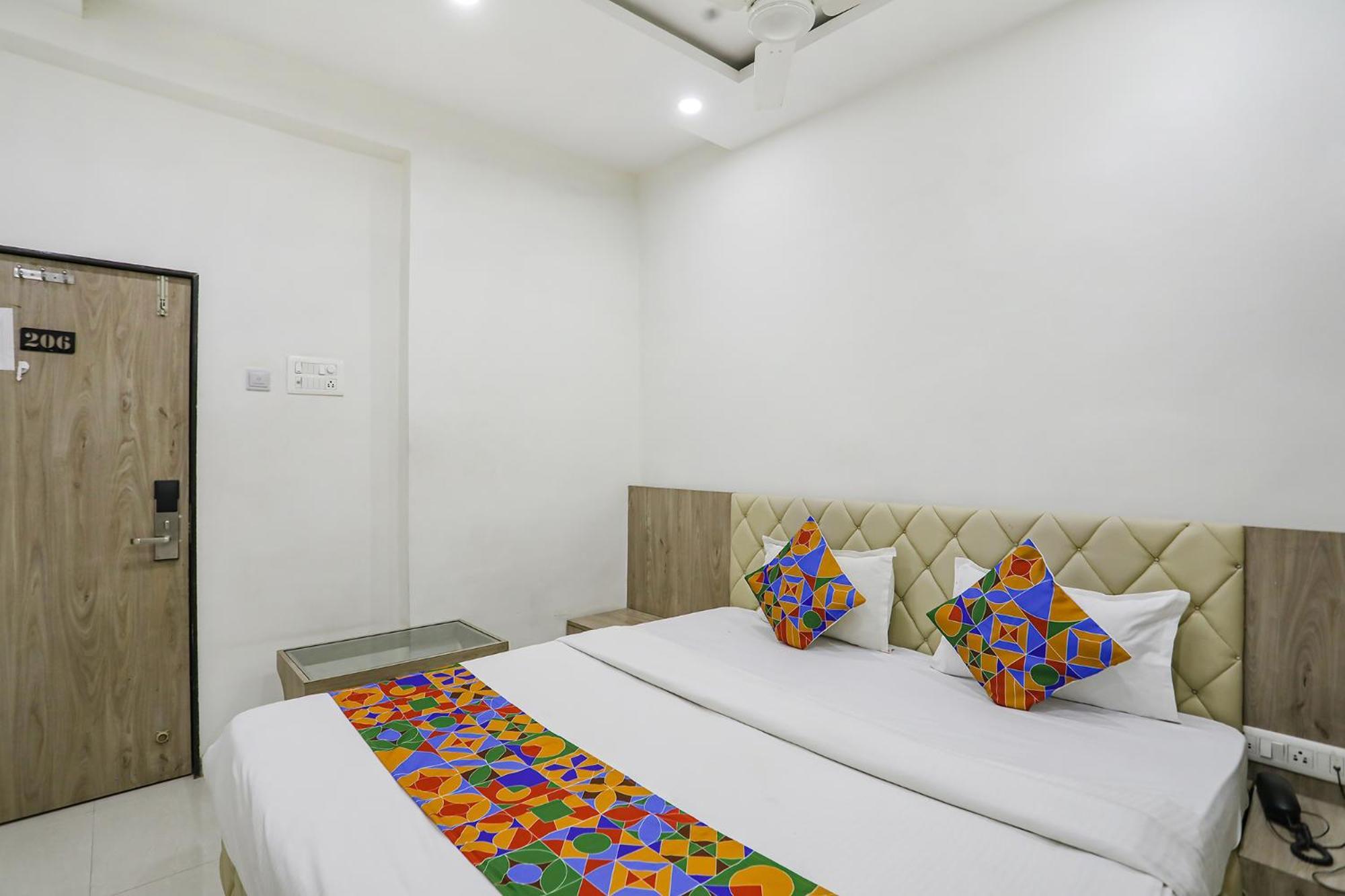 Fabhotel Angeethi Aurangābād Exterior foto