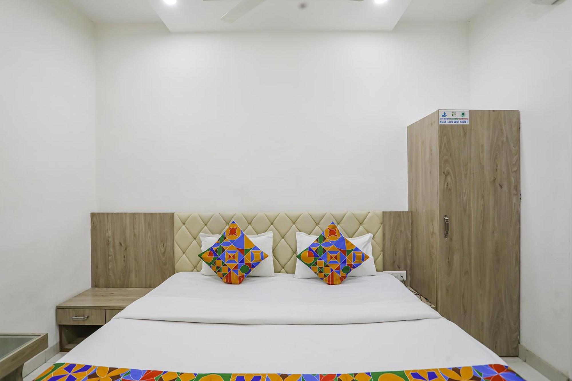 Fabhotel Angeethi Aurangābād Exterior foto